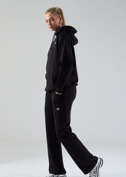 The Venture Tracksuit in Black US10012