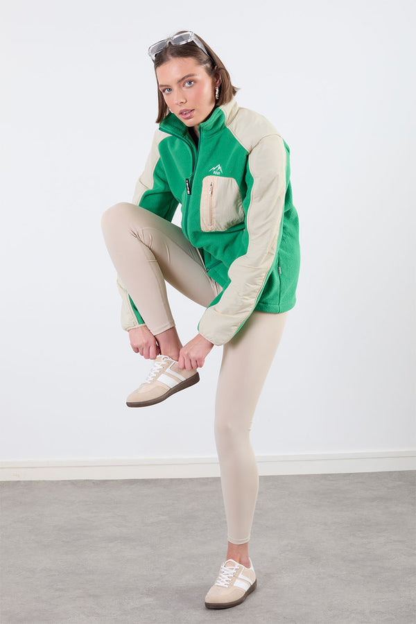 The Strider Fleece in Green USCO45514