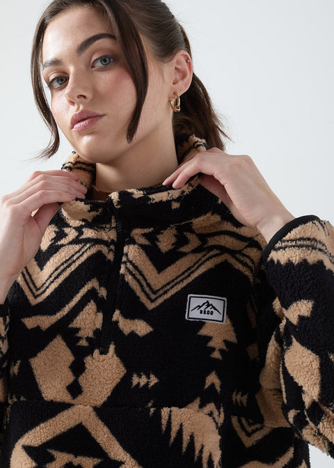 Molly contrast fleece in Black Aztec USCO45508